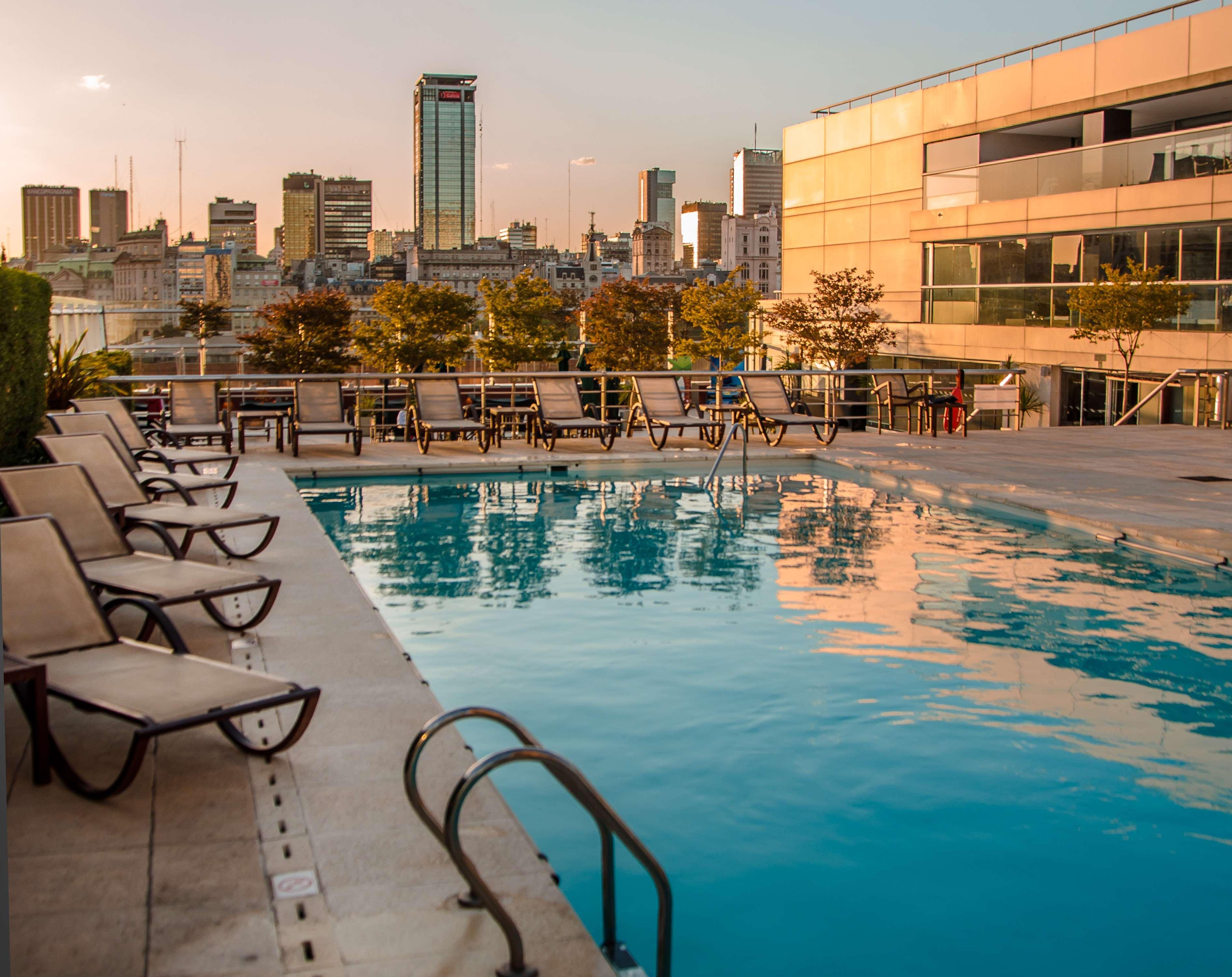 Hilton Buenos Aires Hotel Exterior photo